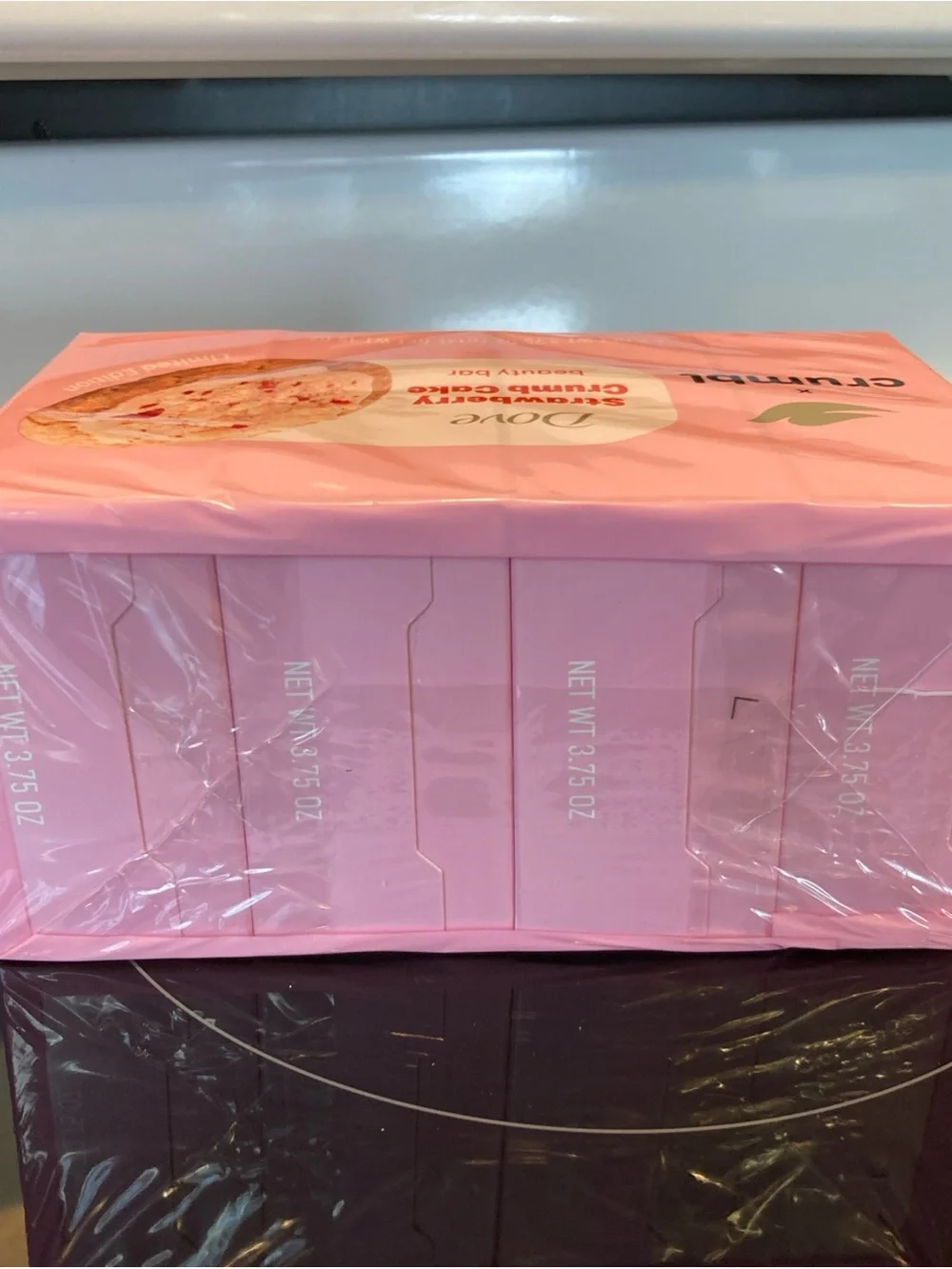 Dove x Crumbl Strawberry Crumb Cake Limited Edition Beauty Bar Soap 4-Pack New